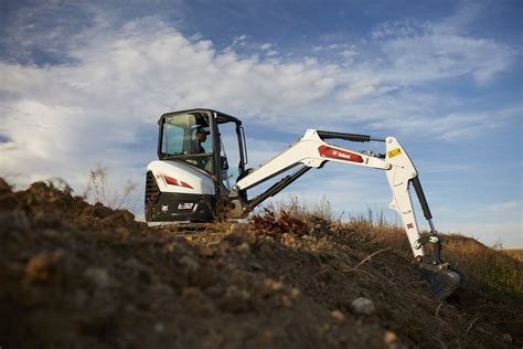 e32 r2-series bobcat compact excavator|bobcat e32 excavator specs.